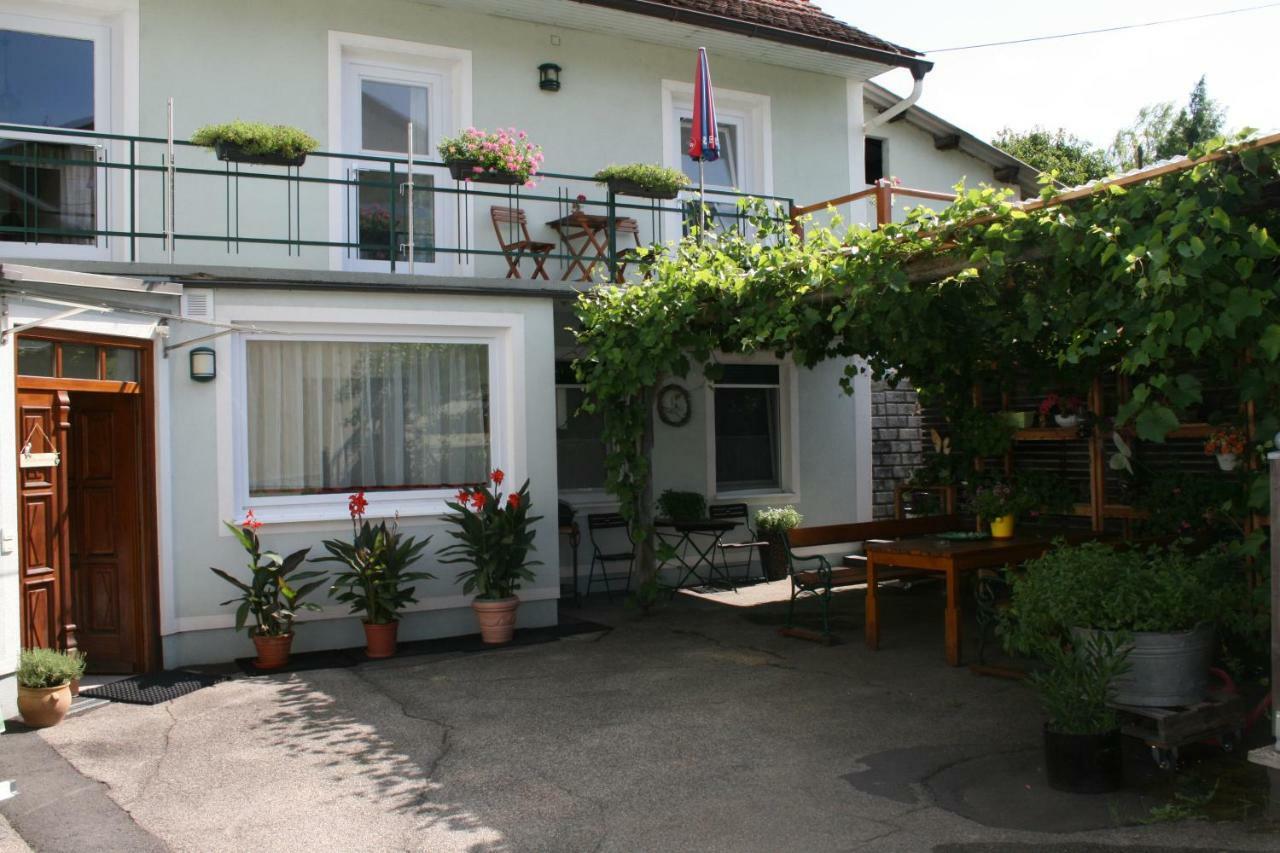 Pension Pock Tieschen Exterior foto